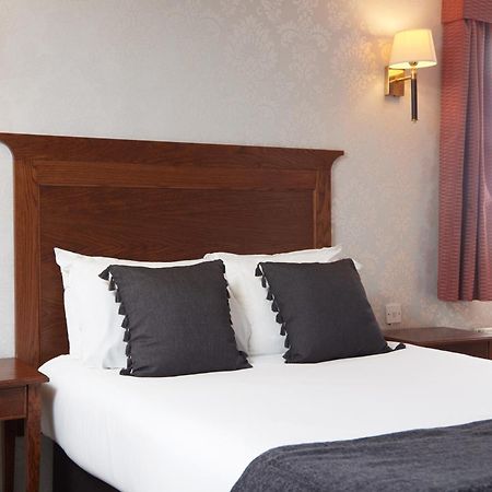 Castle Inn By Greene King Inns Bakewell Ngoại thất bức ảnh