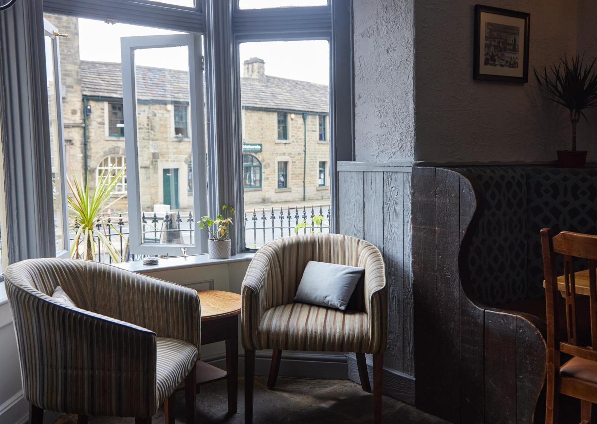 Castle Inn By Greene King Inns Bakewell Ngoại thất bức ảnh